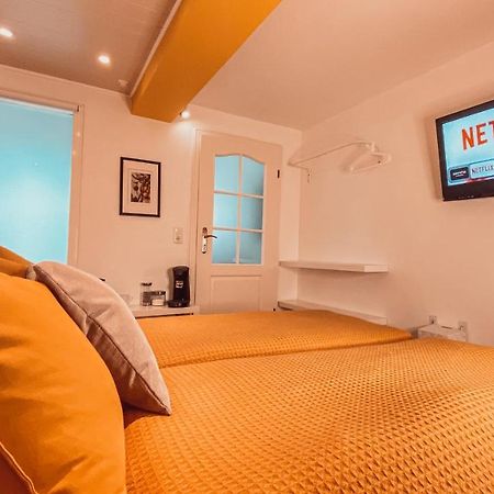 Villa Herkules: Forest-Edge Apartment with Smart TVs and Free Parking Kassel Exterior photo