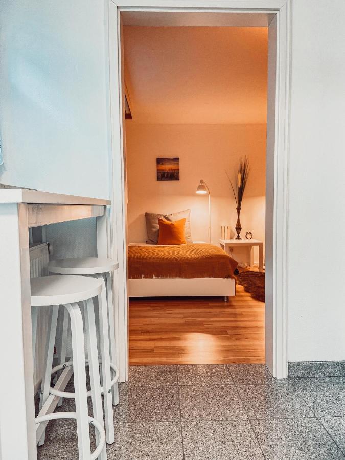 Villa Herkules: Forest-Edge Apartment with Smart TVs and Free Parking Kassel Exterior photo
